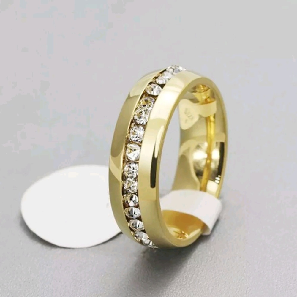 New Men's gold ring size 12